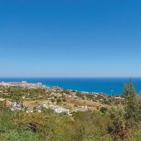 Luxury With Beautiful Sea View & Jacuzzi * Benalmádena